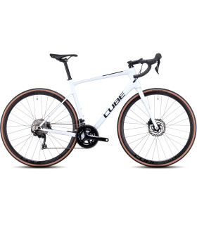 Vélo de route Cube Attain GTC Race flashwhite'n'black 2024