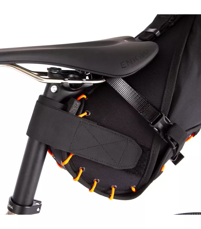 Sacoche de selle Saddle Bag 8L + Dry Bag
