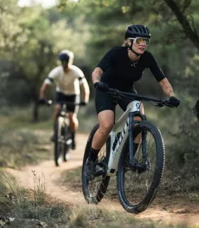 VTT Scott Scale 940 black 2025