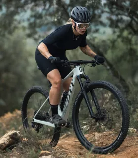 VTT Scott Scale 980 black 2025