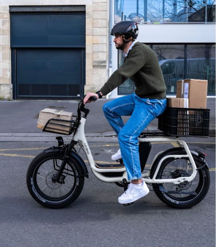 V.A.E. Elwing Ritmic Solo 2025