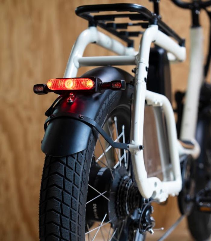 V.A.E. Elwing Ritmic Solo 2025