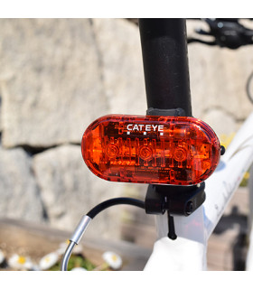 Éclairage Arrière Vélo CatEye Omni 3