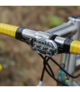 Éclairage Vélo CatEye Omni 3 Avant & Arrière Set Piles AAA