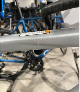 Vélo de route BMC Roadmachine 01 FOUR 2024 Reconditionné