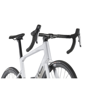 Vélo de route BMC Roadmachine 01 FOUR