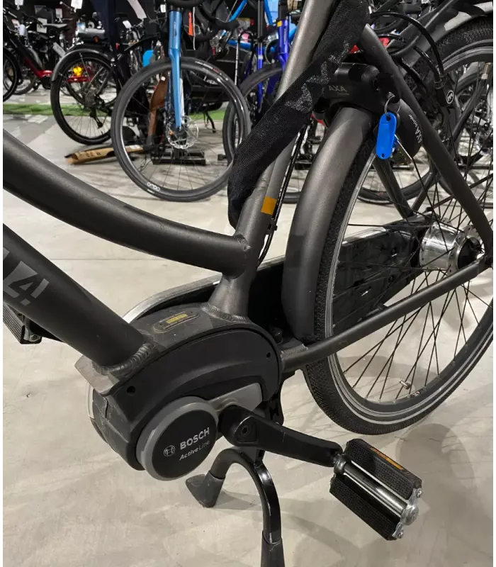 Vélo électrique Cortina E-U4 SOLID FEMME 50 ECLIPS BLACK MATT MHB7 Reconditionné