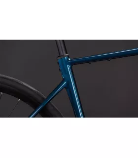 Vélo de route Cube Attain Pro 2026