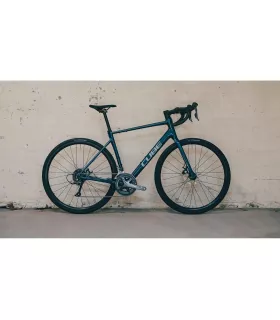 Vélo de route Cube Attain Pro 2026
