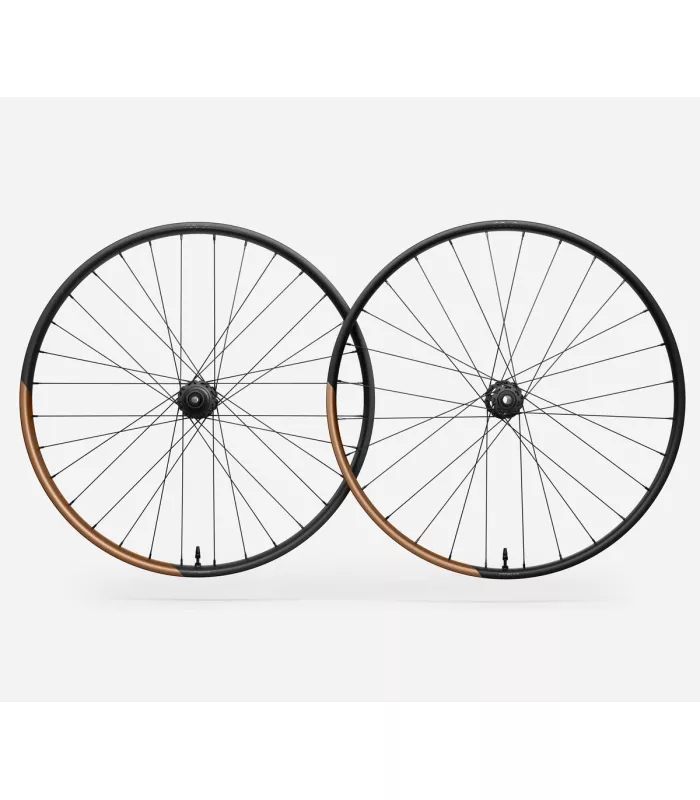 Paire de roues OQUO MC32LTD SHIMANO MS