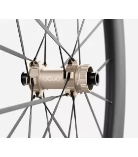 Roue avant OQUO RA57LTD CS
