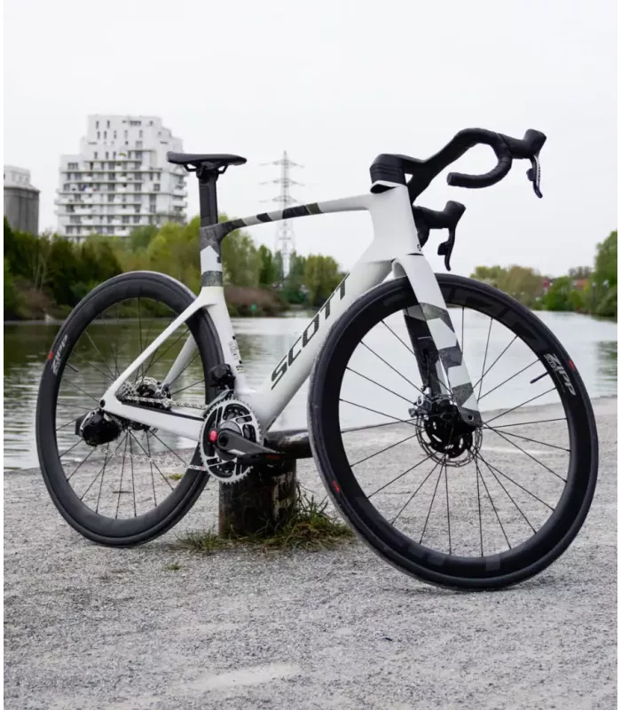 Vélo de route Scott Foil RC Team 2025