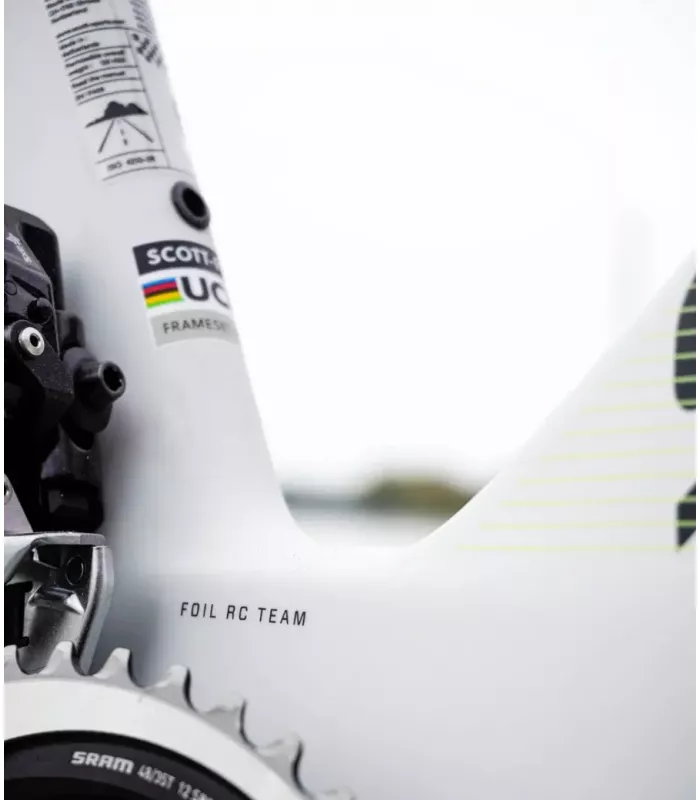 Vélo de route Scott Foil RC Team 2025
