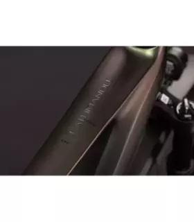 Vélo Tout Chemin électrique Cube Kathmandu Hybrid EXC 800 2027