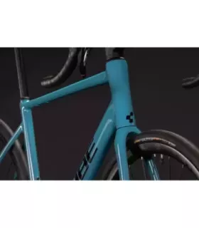 Vélo de route Cube Attain Pro 2027