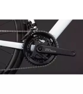 Vélo de route Cube Attain Race 2027