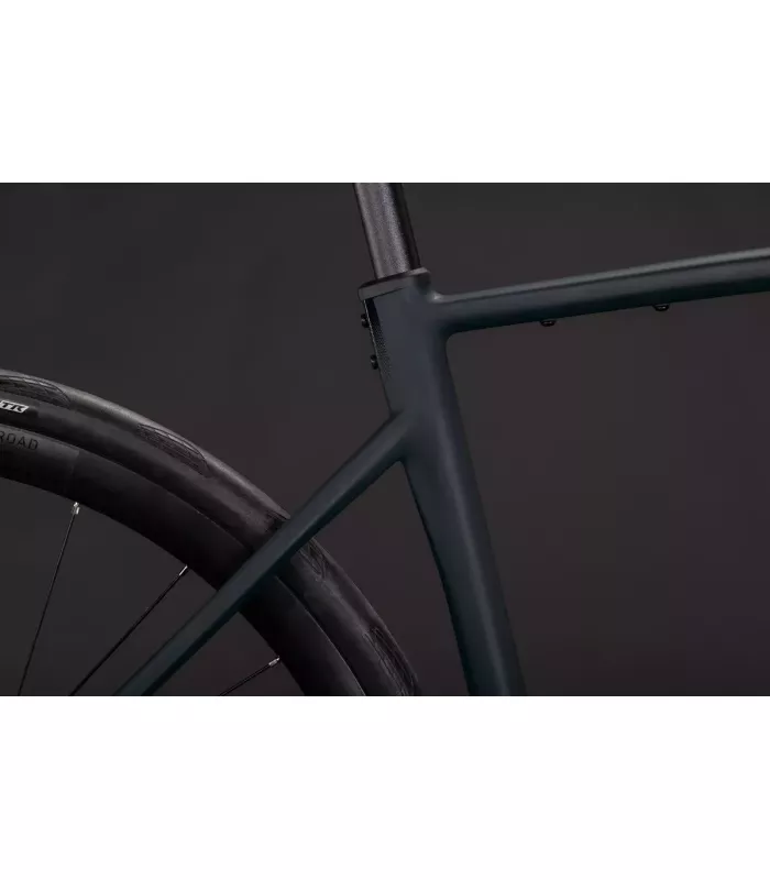 Vélo de route Cube Attain SLX 2027