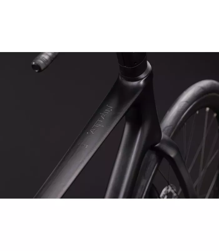 Vélo de route Cube Attain C:62 Race 2027