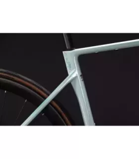 Vélo de route Cube Attain C:62 Race 2027