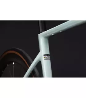 Vélo de route Cube Attain C:62 Race 2027