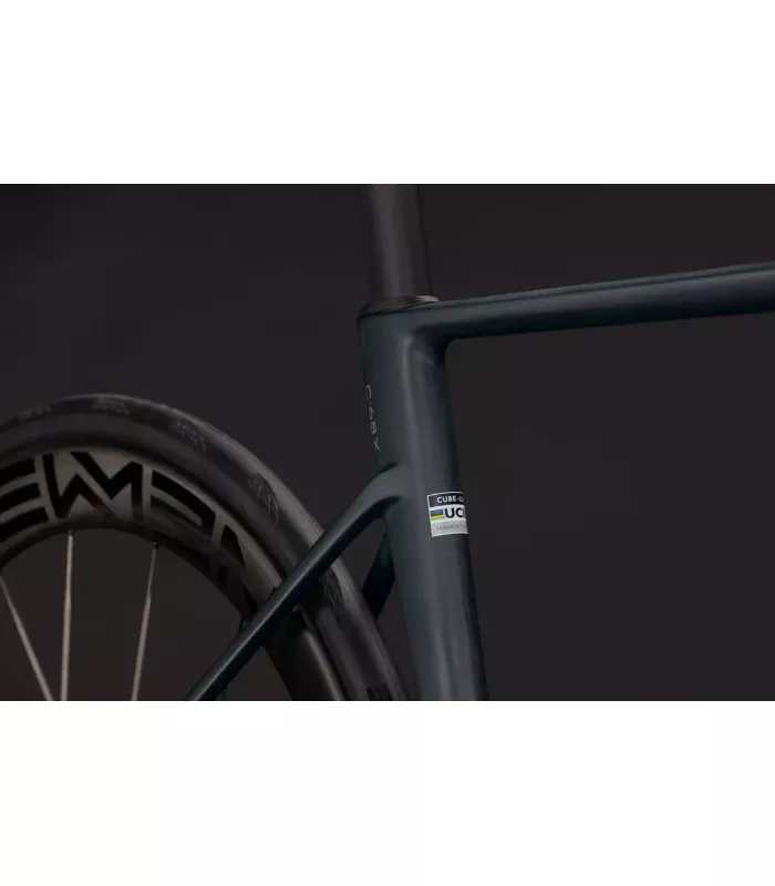Vélo de route Cube Litening AIR C:68X SLT 2027