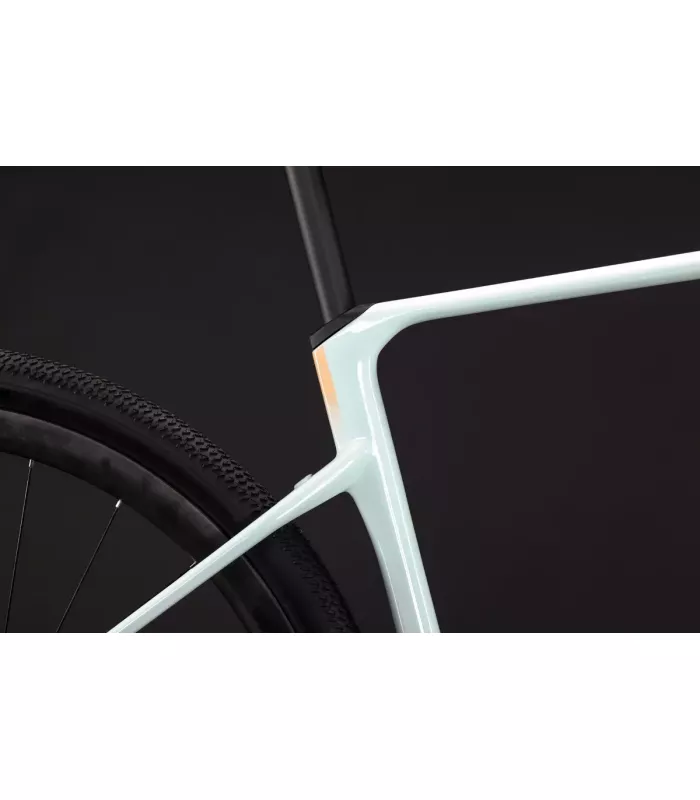 Vélo Gravel Cube Nuroad C:62 ONE 2027