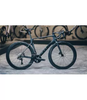 Vélo de route Cube Agree C:62 Pro 2027