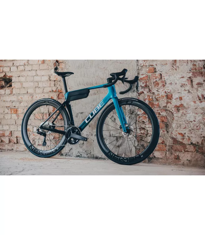 Vélo de route Cube Agree C:62 Race 2027
