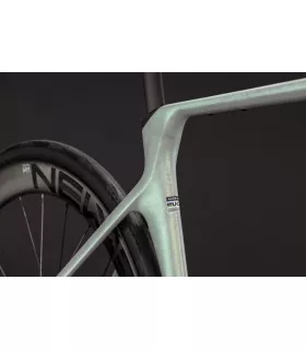 Vélo de route Cube Agree C:62 SLT 2027