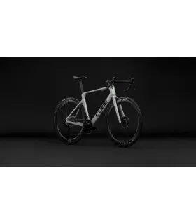 Vélo de route Cube Agree C:62 SLT 2027