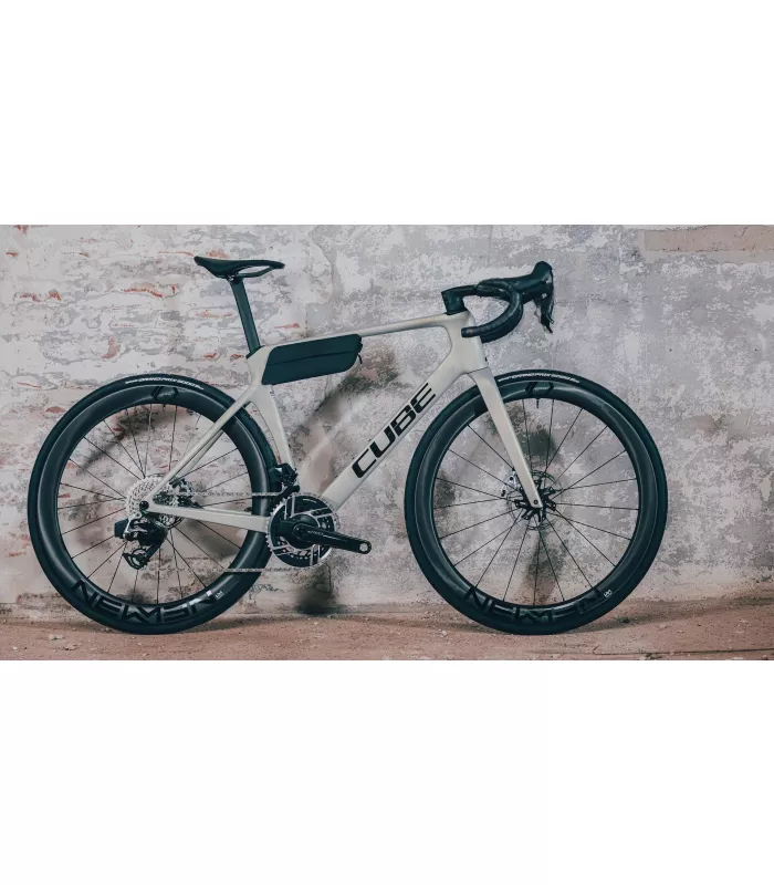 Vélo de route Cube Agree C:62 SLT AXS 2027