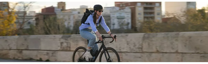 Équipement indispensable pour le vélotaf : la checklist complète (et le budget)